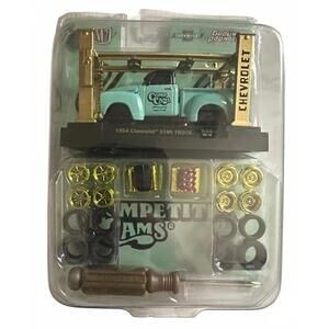 M2 Machines Chase 1954 Chevrolet 3100 1/750 Ground Pounders Model Kit 1/64